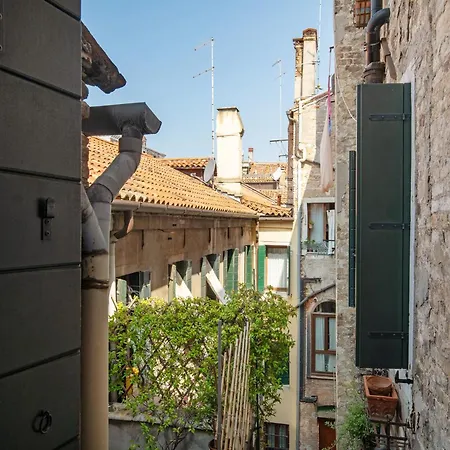 Campiello Del Spezier *