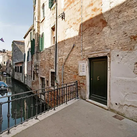 Campiello Del Spezier * Venice