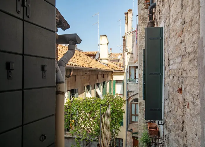 Campiello Del Spezier *